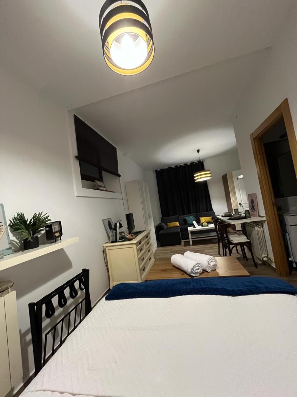 Home Suites Center Granada 2 Eksteriør billede